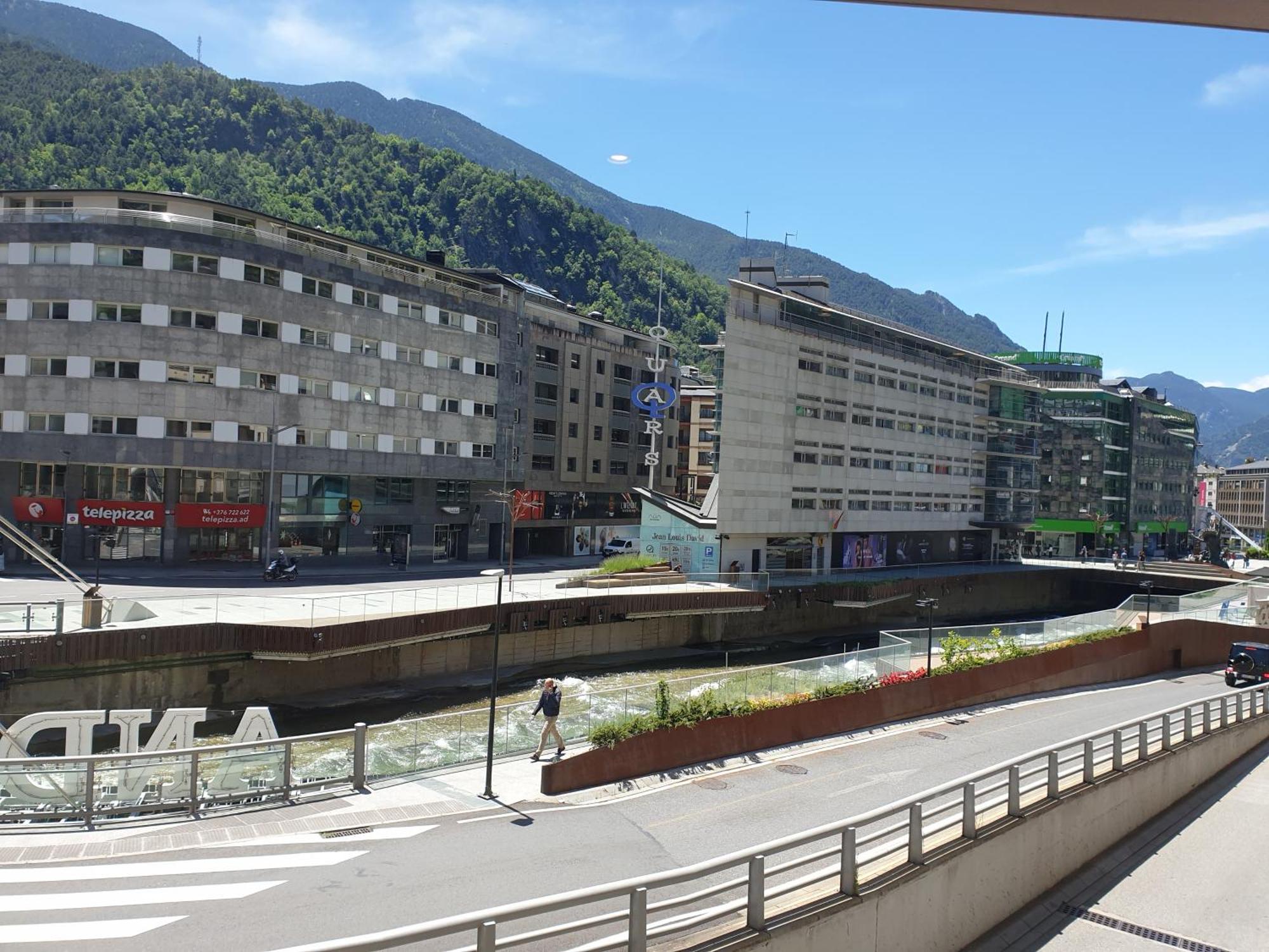 Centrico Loft En Andorra La Vella Con 2 Parkings Hut 5372 Lägenhet Exteriör bild